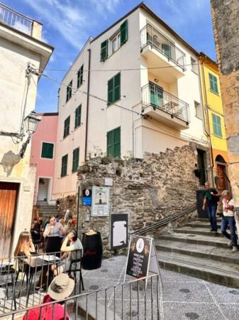 Trilocale in Via Solferino, Vernazza