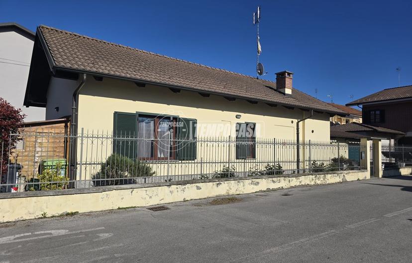 Casa indipendente in Via Luigi Einaudi 1, Racconigi — foto 4 di 5