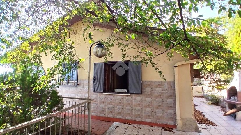 Villa in Via delle Ginestre 3, Serrone — foto 5 di 5