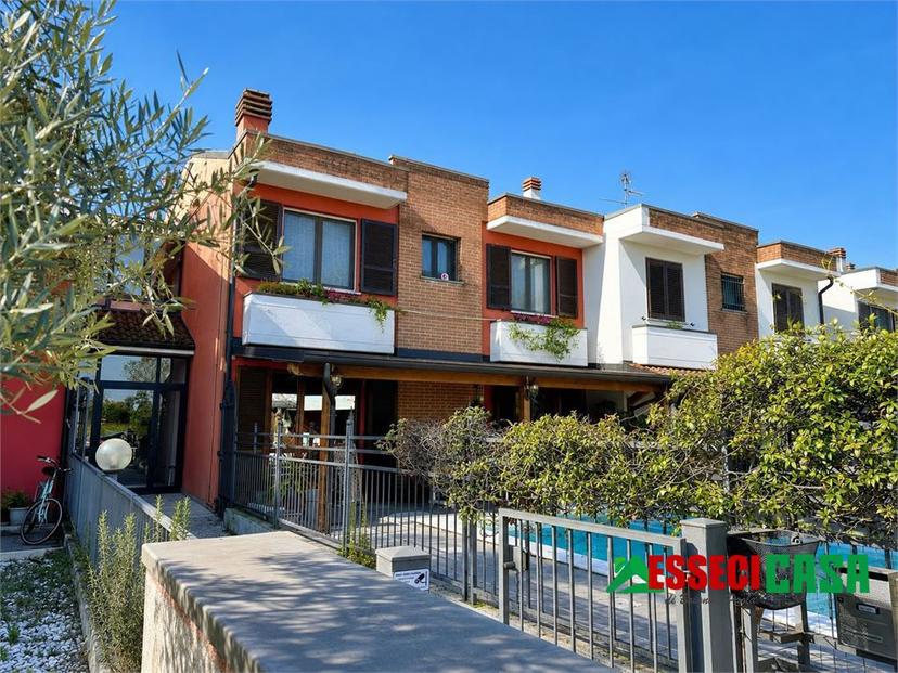 Bilocale in Via Europa, Casirate d'Adda