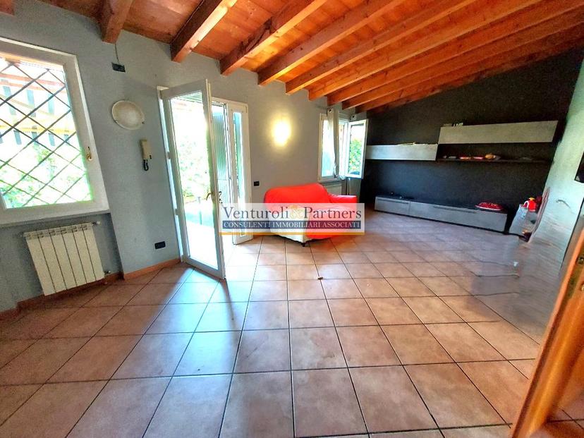 Villa a schiera in Via Cristoforo Colombo, Corzano — foto 2 di 5