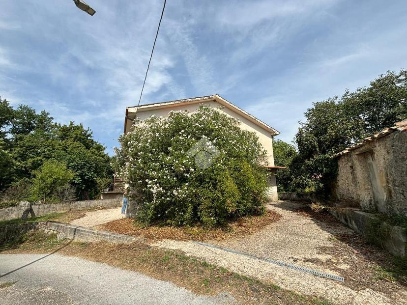 Casa indipendente in Contrada Macciocca 7, Fontechiari — foto 3 di 5
