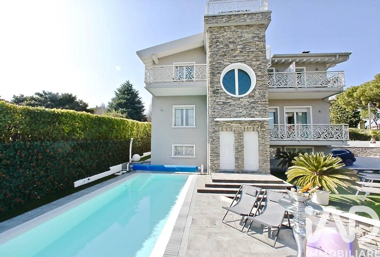 Villa in Via Caporali, Desenzano del Garda