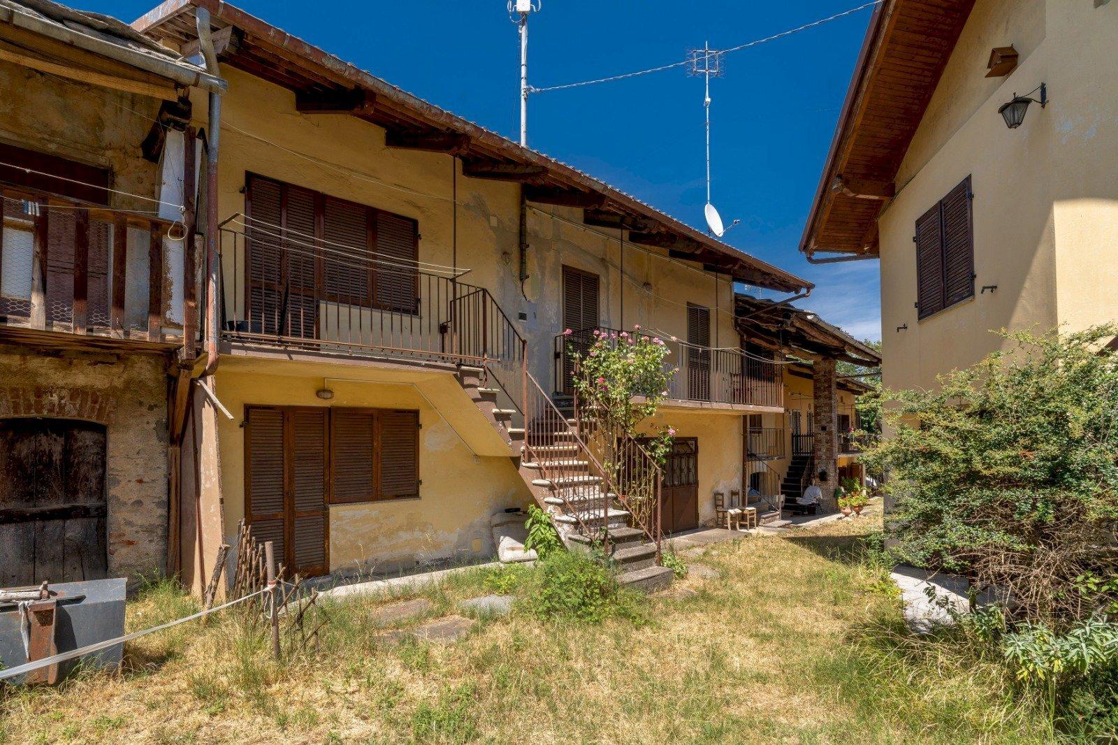 Porzione di casa in Frazione Erasca, Paesana