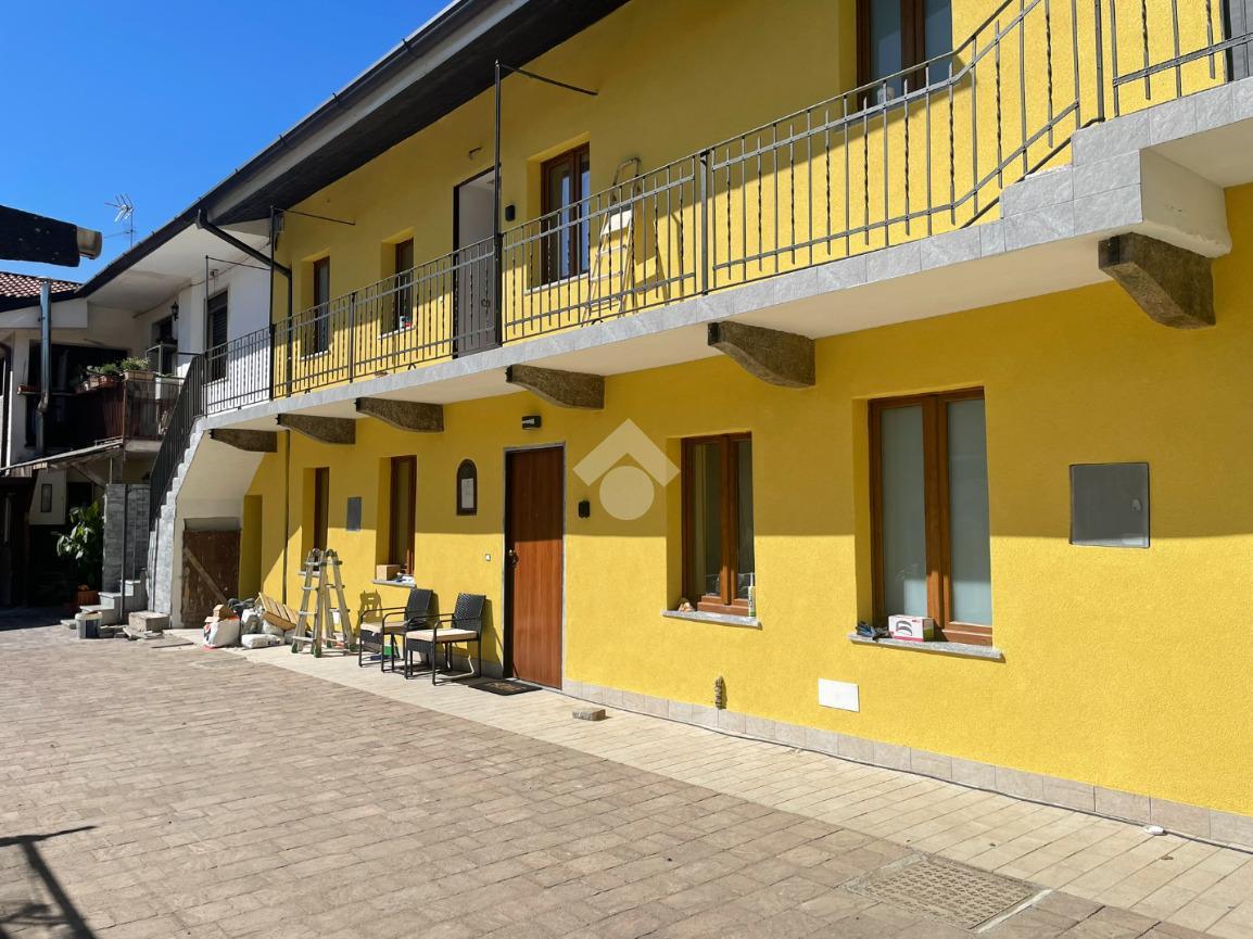 Casa indipendente in Via Addolorata 12, Cardano al Campo