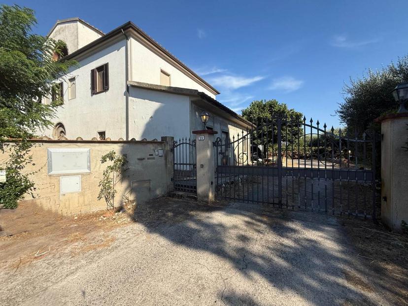 Casa colonica, Rosignano Marittimo — foto 4 di 5