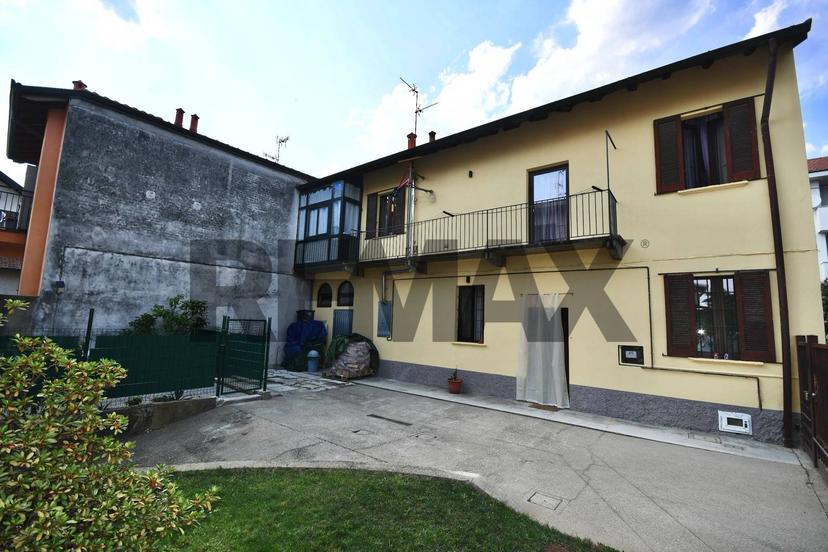 Casa indipendente in Via Liguria 2, Castano Primo — foto 2 di 5