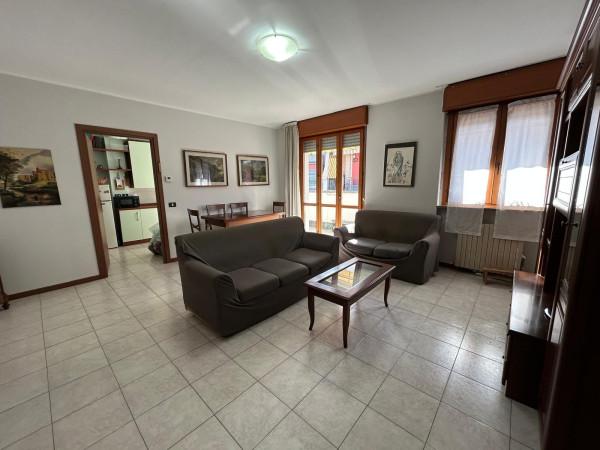 Trilocale in Vicolo San Giorgio, Romano di Lombardia — foto 5 di 5