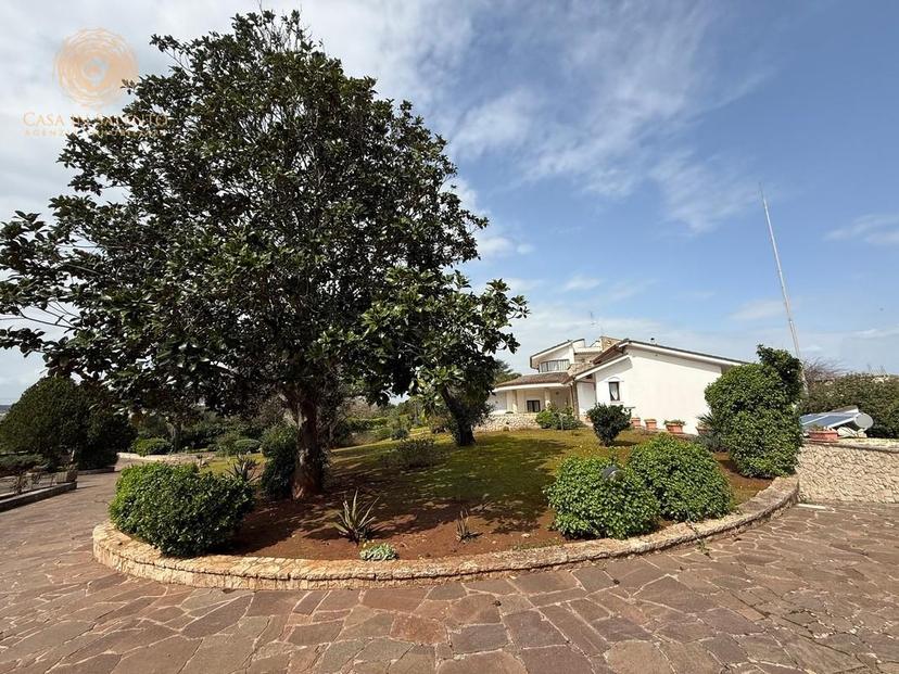 Villa in Ica 75, Tricase — foto 3 di 5