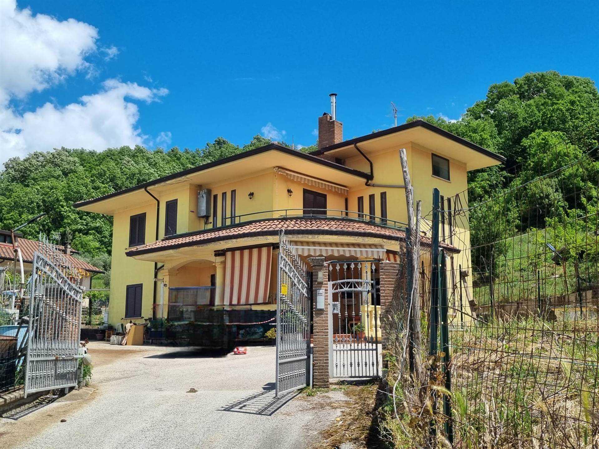 Trilocale in Via dell'Emigrante, Montefalcione