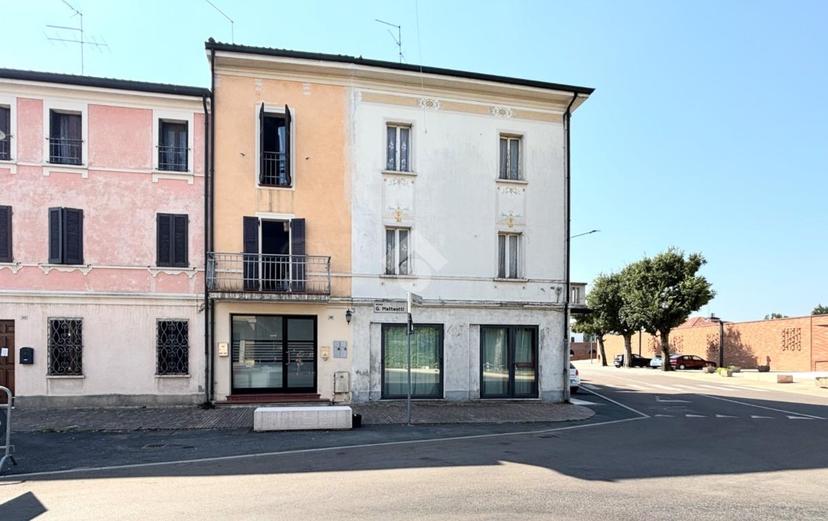 Quadrilocale in Piazza Giacomo Matteotti 30, Pegognaga — foto 2 di 5