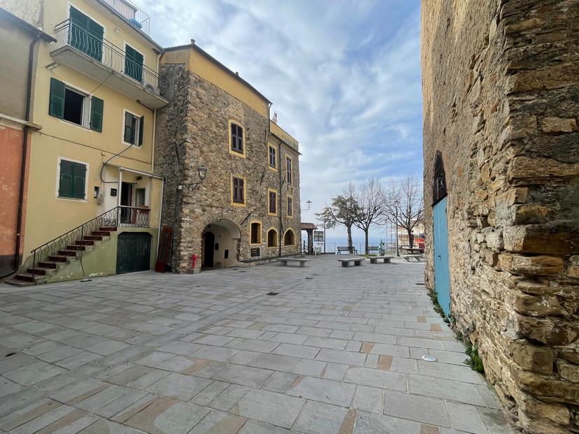 Terratetto unifamiliare in Piazza Vittorio Emanuele  5, Costarainera — foto 5 di 5