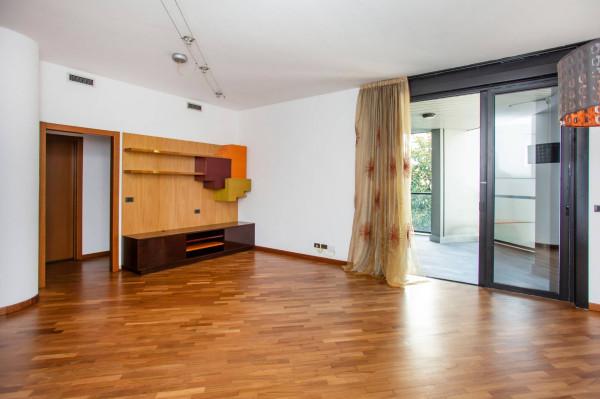 Trilocale in Via San Rocco 33, Gallarate