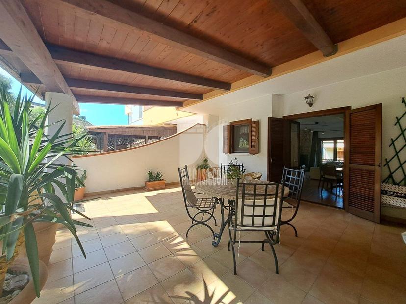 Villa a schiera in Via Sibaris, Crotone — foto 4 di 5