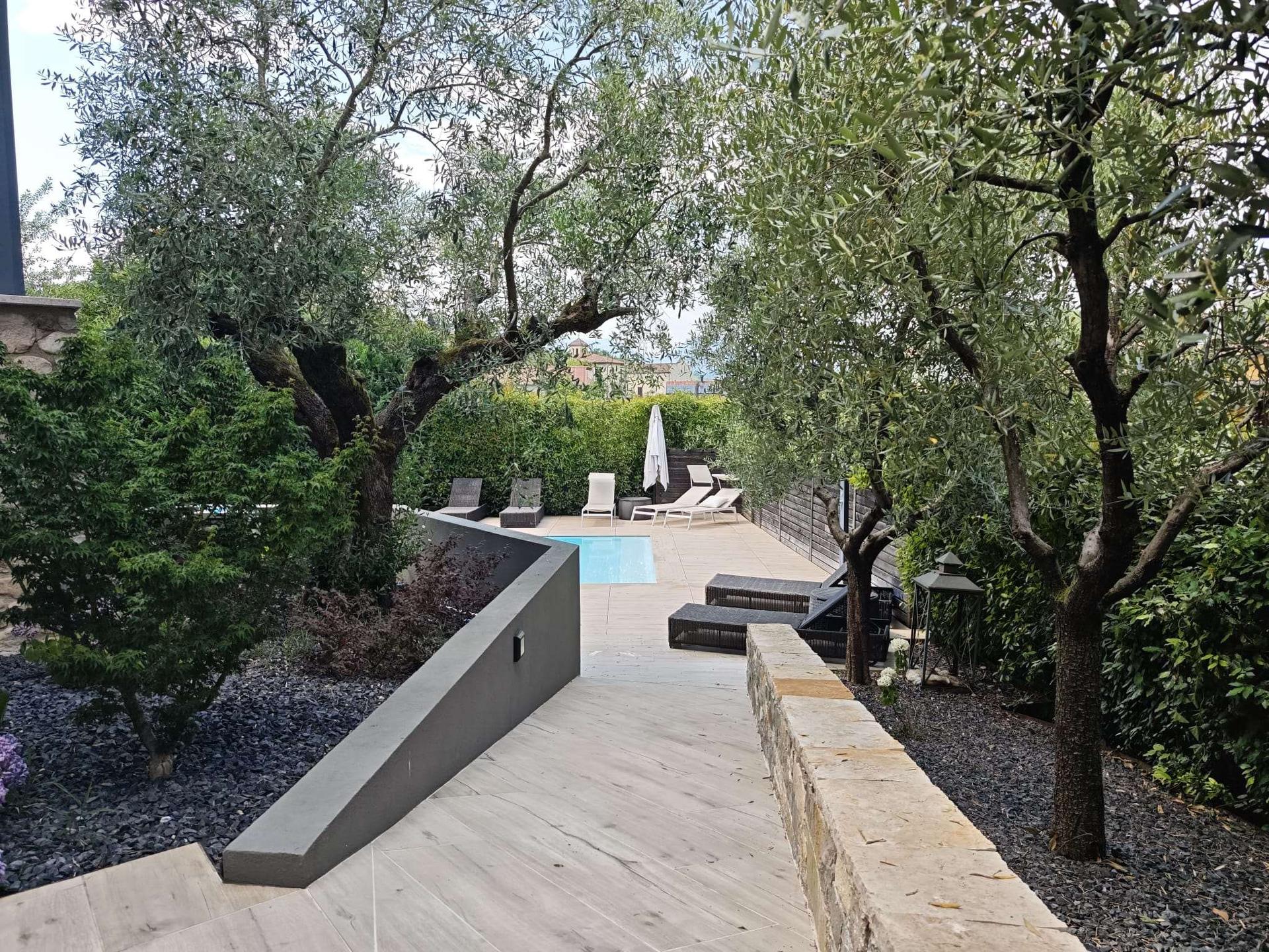 Villa unifamiliare in Via dei Pini, Susegana