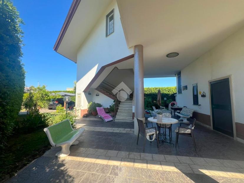 Villa in Viale Michelangelo 3, Mondragone — foto 5 di 5