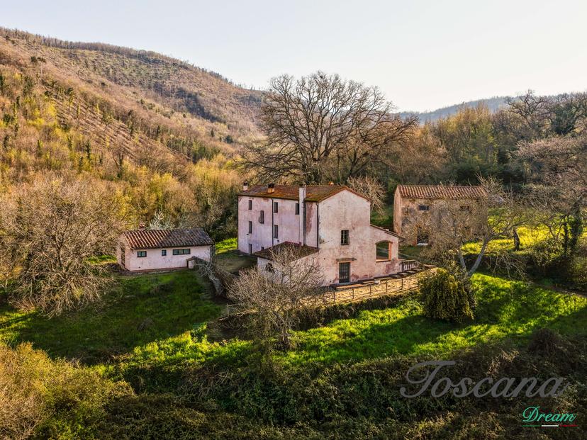 Rustico in Località Niccioleta Vecchia  Snc , Massa Marittima — foto 3 di 5
