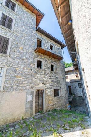 Casale in Via Corna, Corna Imagna — foto 2 di 5