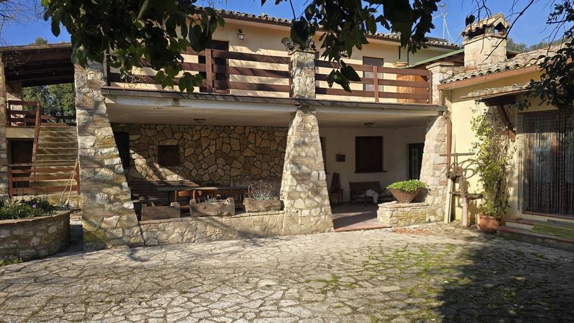 Rustico in Via di Carnano 8, Montecchio — foto 3 di 5