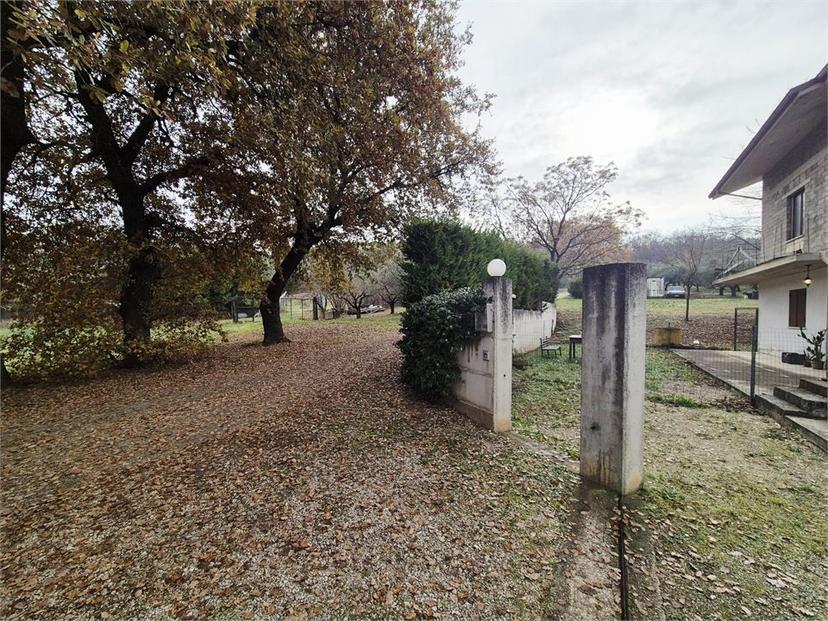 Villa, Cugnoli — foto 2 di 5