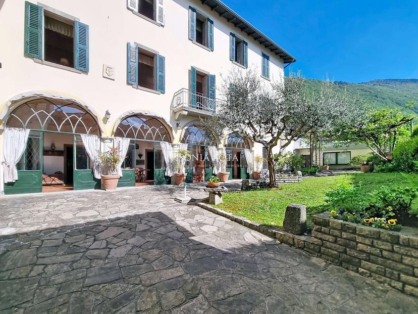 Villa, Ranzanico — foto 3 di 5