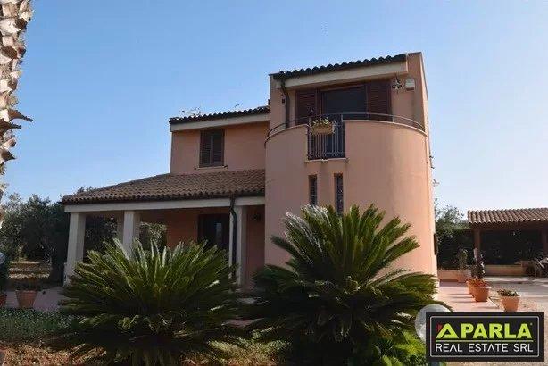 Villa, Sciacca