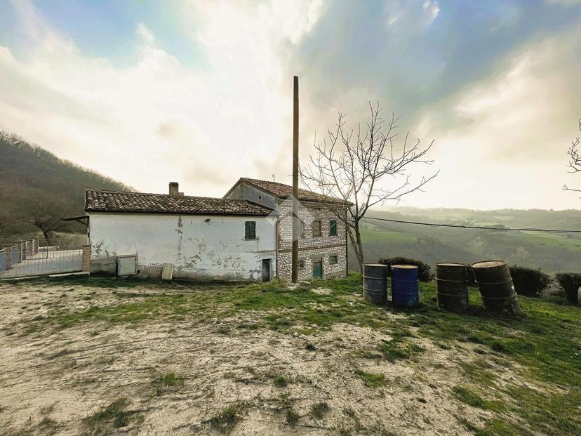 Casa indipendente in Via Palazzo del Piano 1, Urbino — foto 4 di 5
