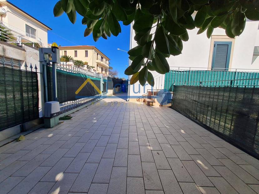 Villa in Via Carmine Rossi, Agropoli — foto 2 di 5