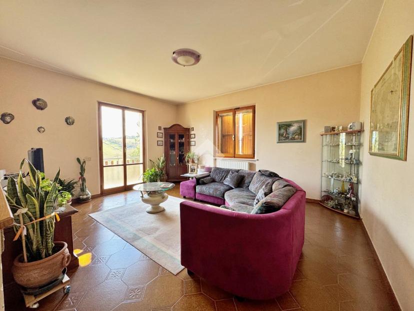 Villa in Via Farneto 1, Montelabbate — foto 3 di 5