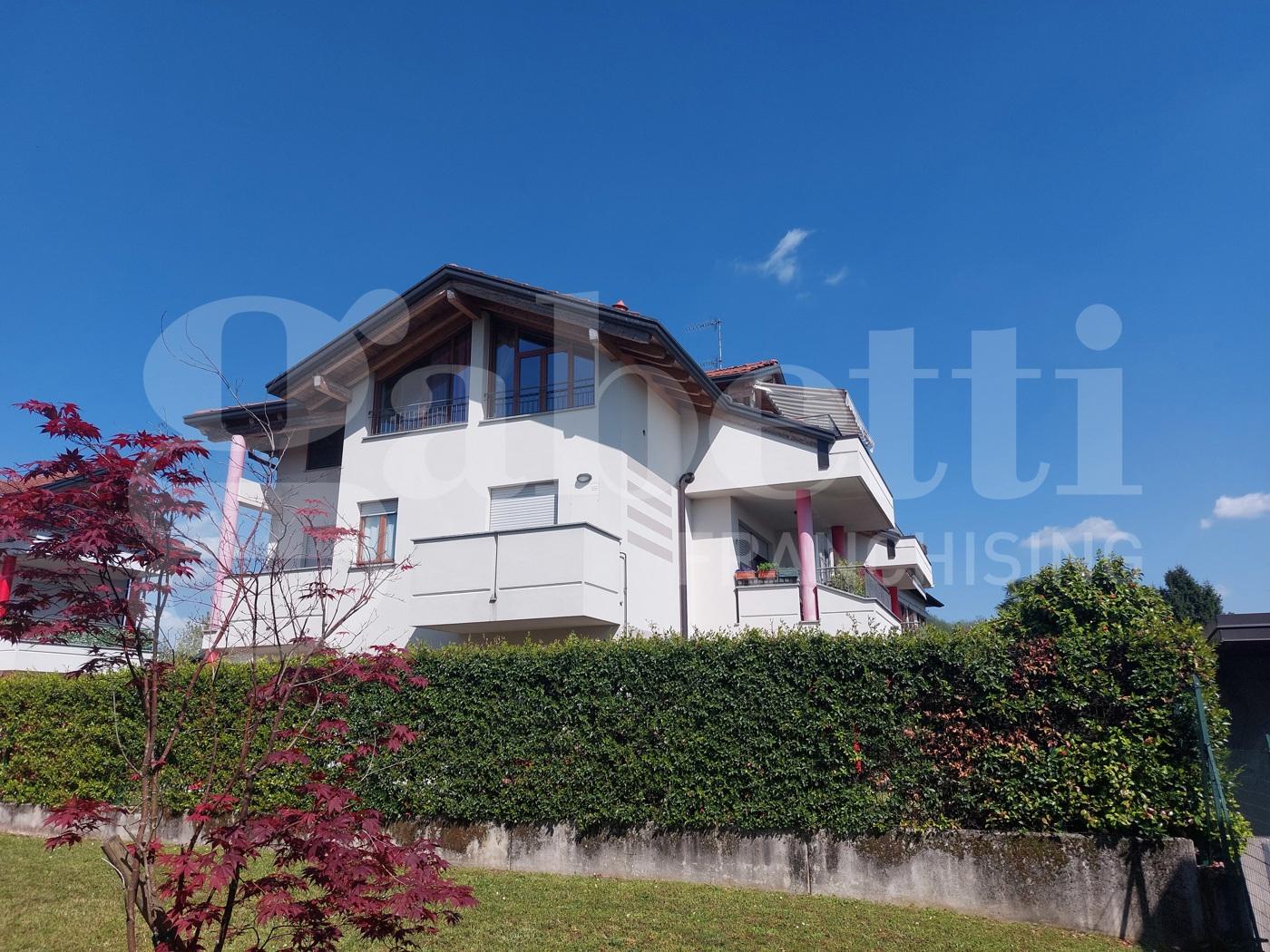 Trilocale in Via Pisacane 36a, Mornago