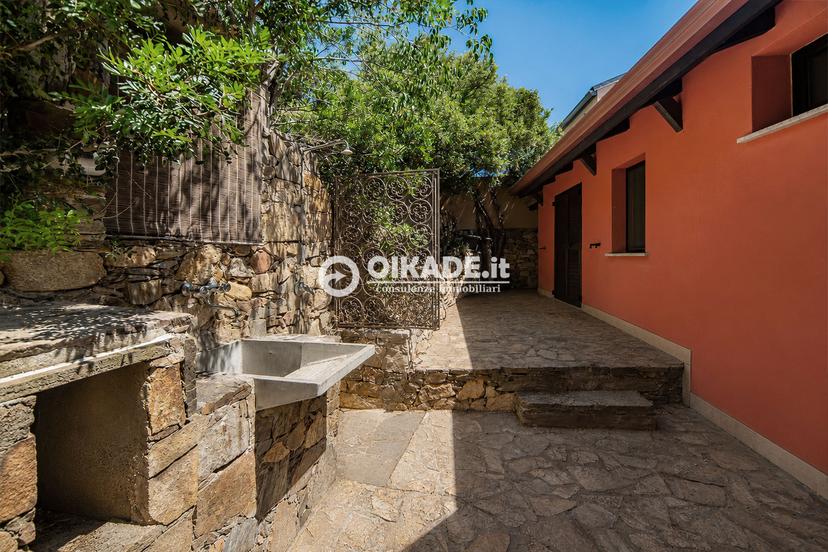 Villa in Viale Belvedere 34, Domus de Maria — foto 3 di 5