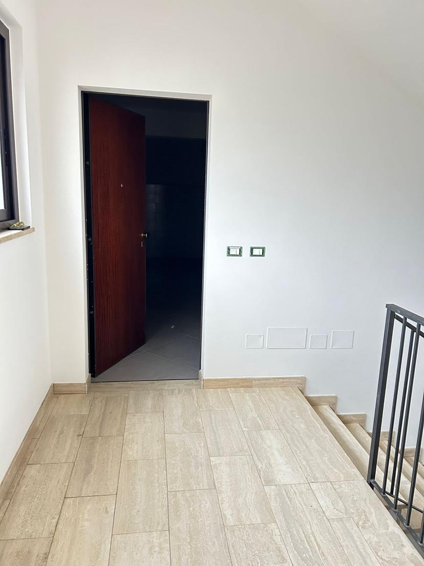 Quadrilocale in Via Rosate 23, Oliveri — foto 4 di 5