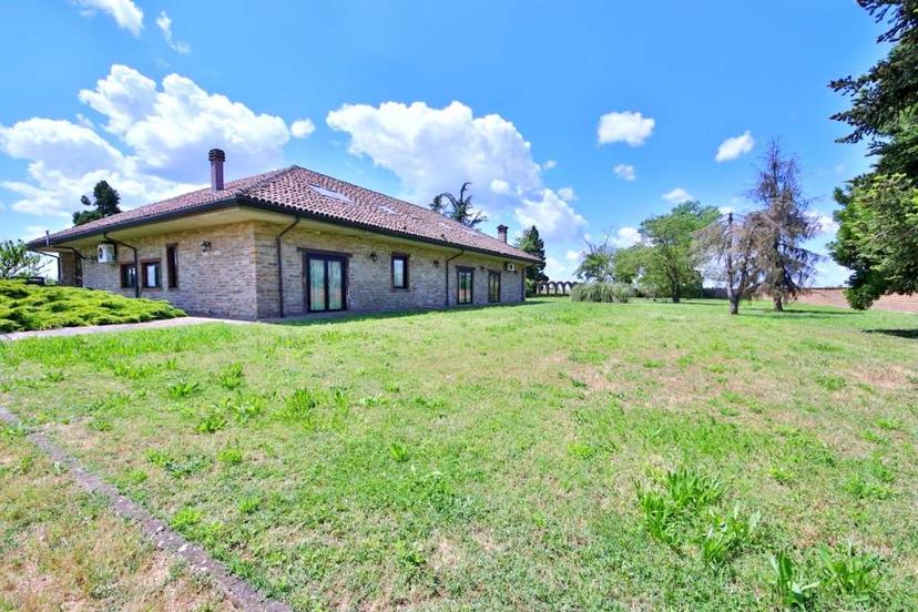 Villa unifamiliare in Strada Carezzare, Tortona — foto 5 di 5