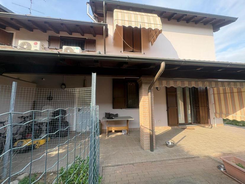 Villa, Zerbolò — foto 4 di 5