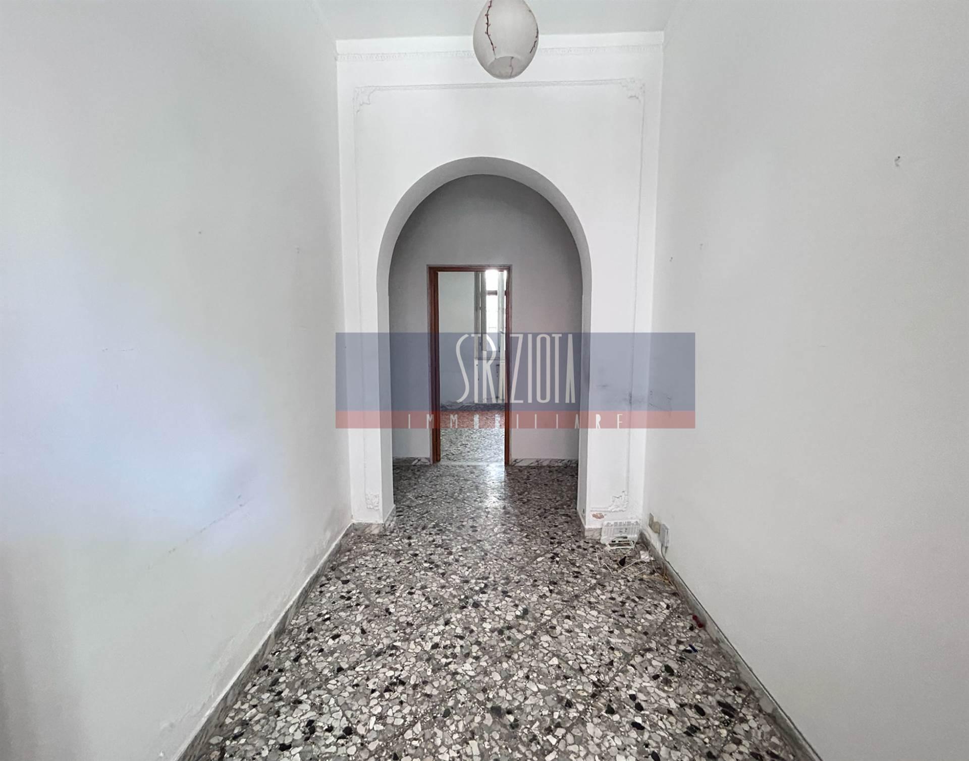 Casa indipendente in Via Ippolito Nievo, Modugno