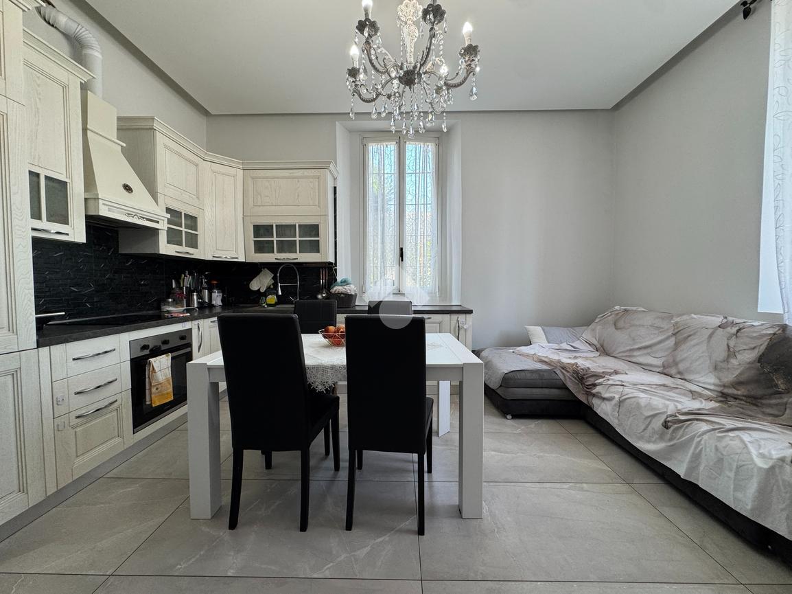 Bilocale in Via Roma 34, Casatenovo