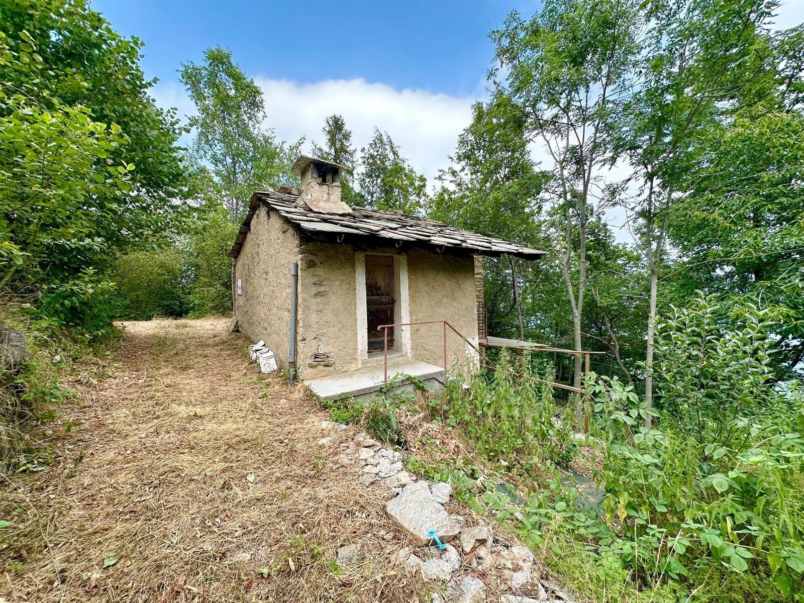 Rustico in Località Meyre Buc, Frassino