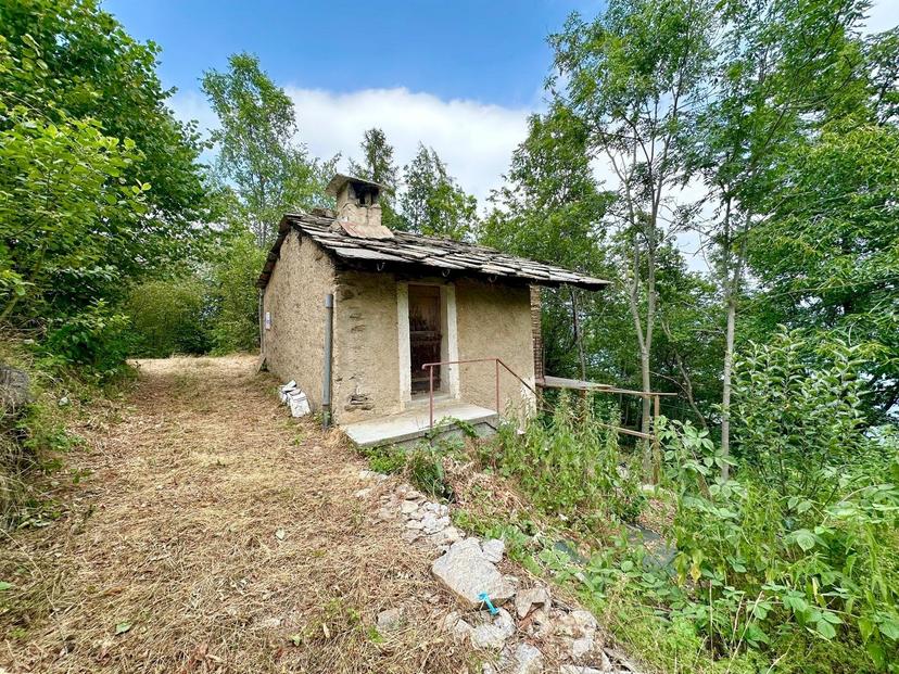 Rustico in Località Meyre Buc, Frassino
