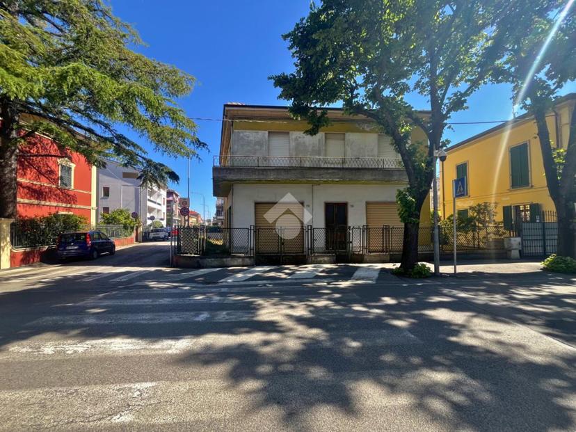 Villa in Via del Campo Sportivo 12, Pesaro — foto 3 di 5