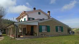 Villa, Lapedona