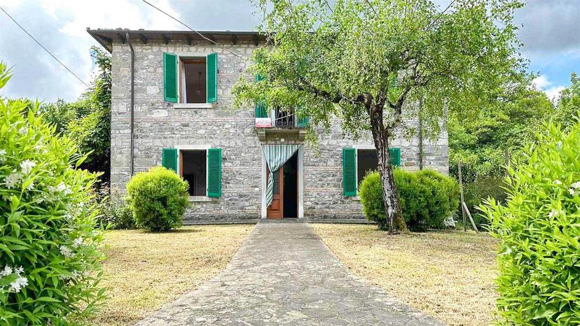 Rustico, Camporgiano — foto 3 di 5
