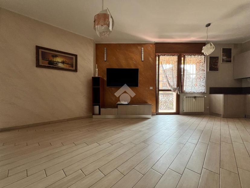 Appartamento in Via Nino Bixio 22, Orbassano — foto 2 di 5