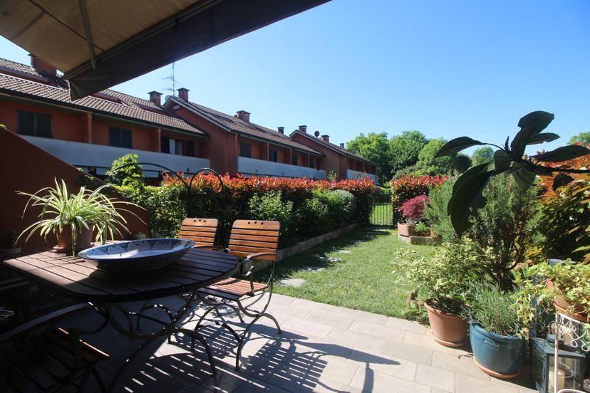 Villa a schiera in Via Somaini 3, San Fermo della Battaglia
