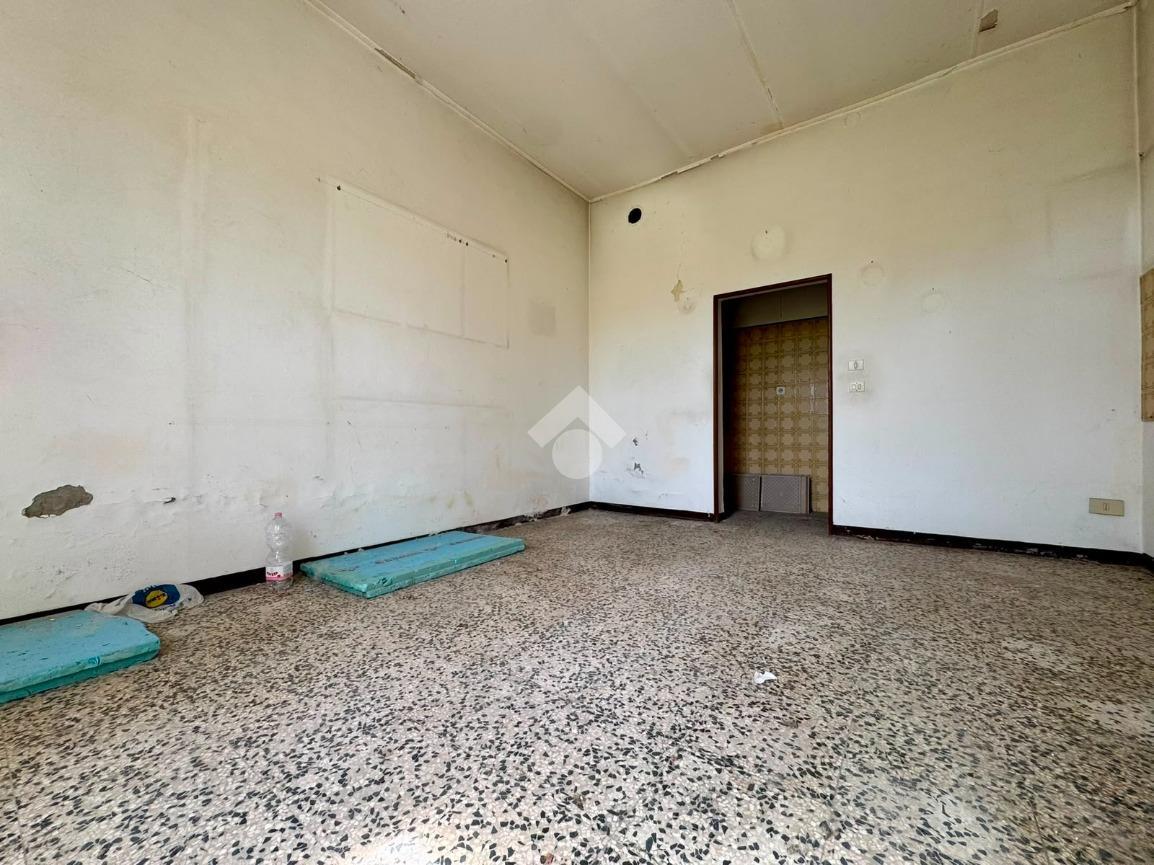 Villa a schiera in Via Isola Serafini 14, Monticelli d'Ongina