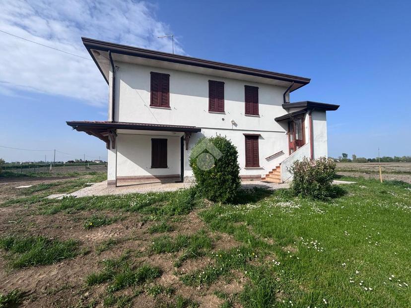 Villa in Via Giacomo Matteotti 23, Correzzola — foto 5 di 5