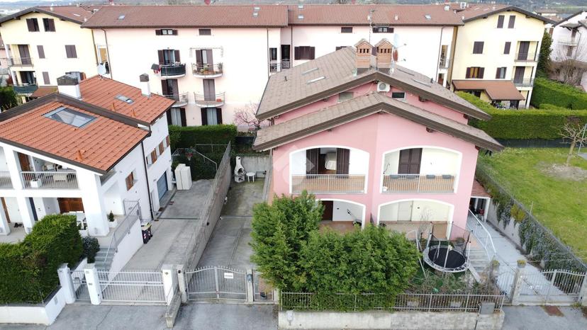 Villa in Via G. Romita 52, Serravalle Scrivia — foto 3 di 5
