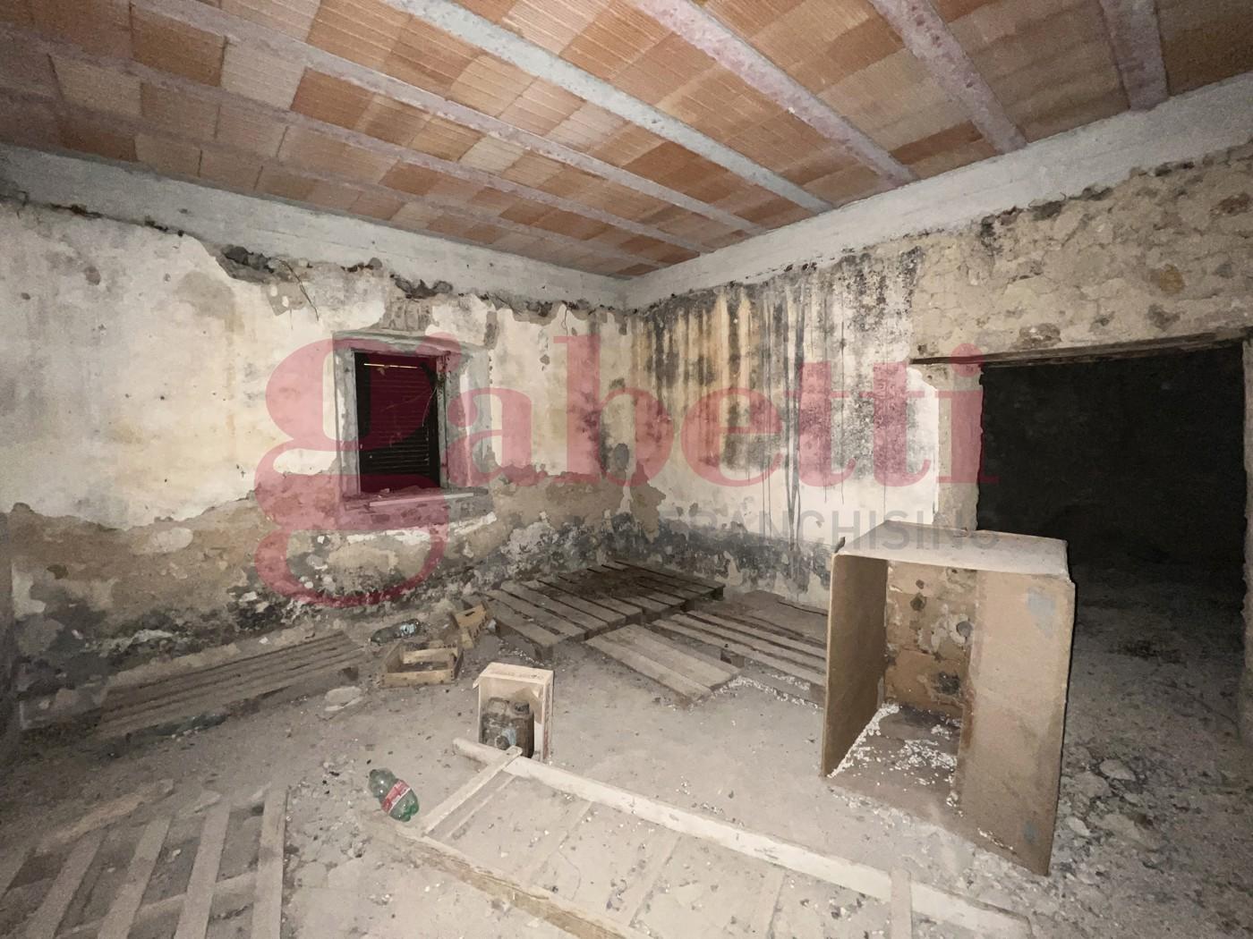 Casa indipendente in Strada Provinciale 83 Piedimonte Snc, Faicchio