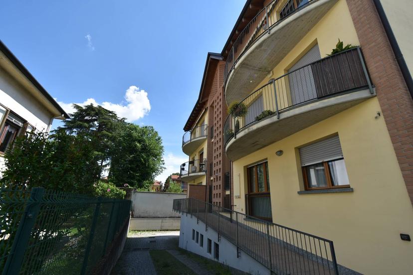 Trilocale in Via Cadorna 12, Bernareggio — foto 5 di 5