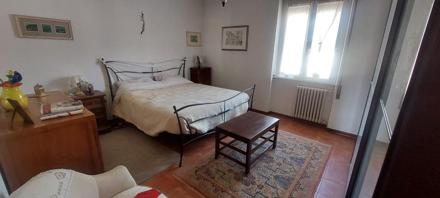 Attico, Carrara