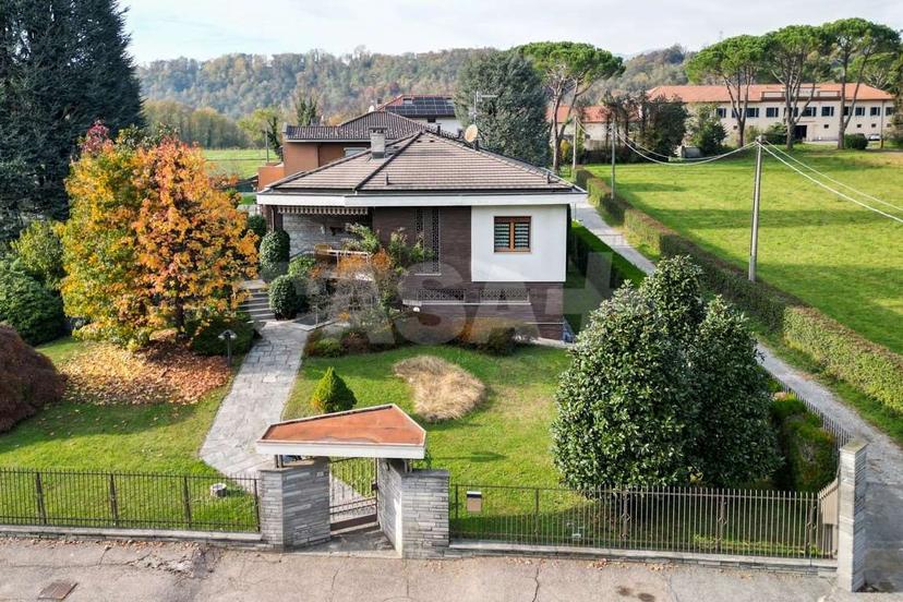 Villa unifamiliare in Via General Cadorna 20, Malnate — foto 4 di 5
